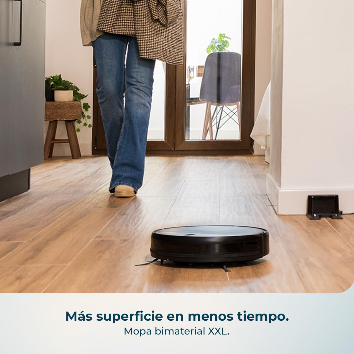 Cecotec Robot Aspirador con Navegación Giroscópica y App Conga M10 X-Treme. 2000Pa, Barre, Aspira, Friega y Pasa la Mopa, Autonomía 120mins, Sensores Anticaídas y 2 Cepillos Laterales