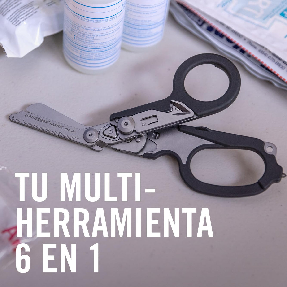 Leatherman Signal Multiherramienta - 19 Herramientas Para Camping y Supervivencia, Plata