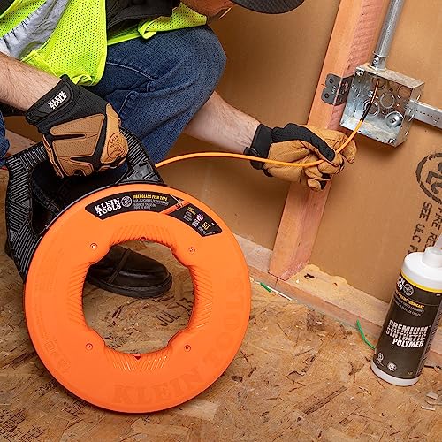 Klein Tools Cinta de pescado, extractor de alambre de fibra de vidrio con líder de acero en espiral, carcasa optimizada y mango, 15 m 56350