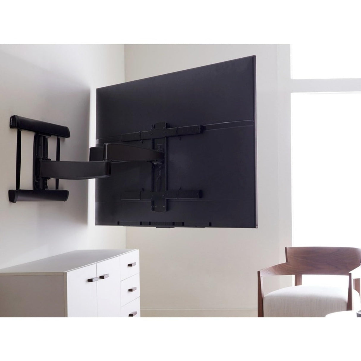 Sanus Soporte de TV avanzado de Movimiento Completo de 46 a 95 Pulgadas