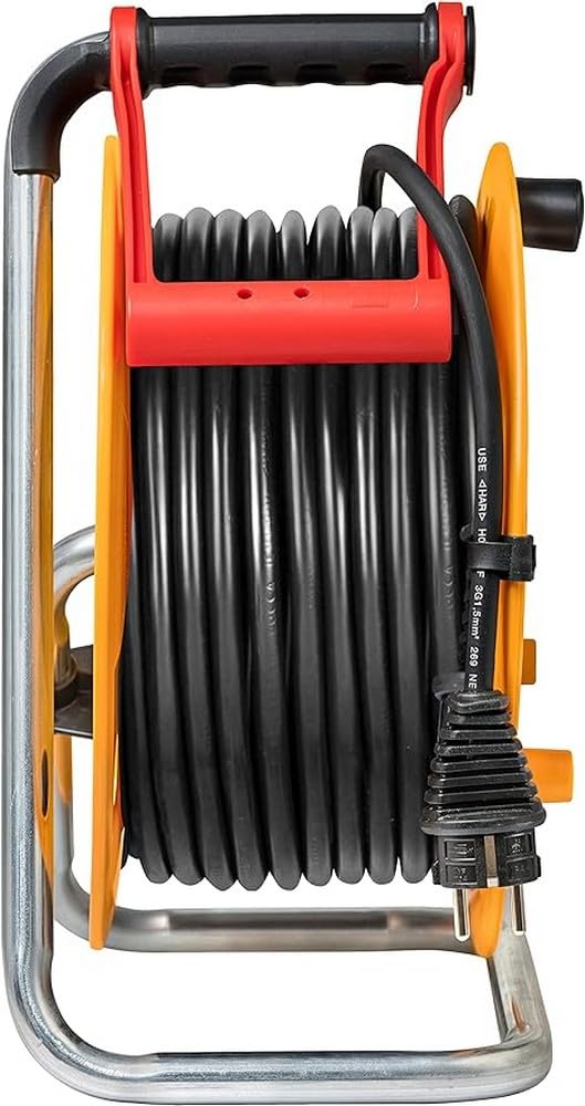 Brennenstuhl - Carrete de cable estándar Pro/Enrollador eléctrico con 4 tomas de corriente (válvulas, manija cablepilot, indicador de presencia de tensión, exterior, 33 m de cable) fabricado en