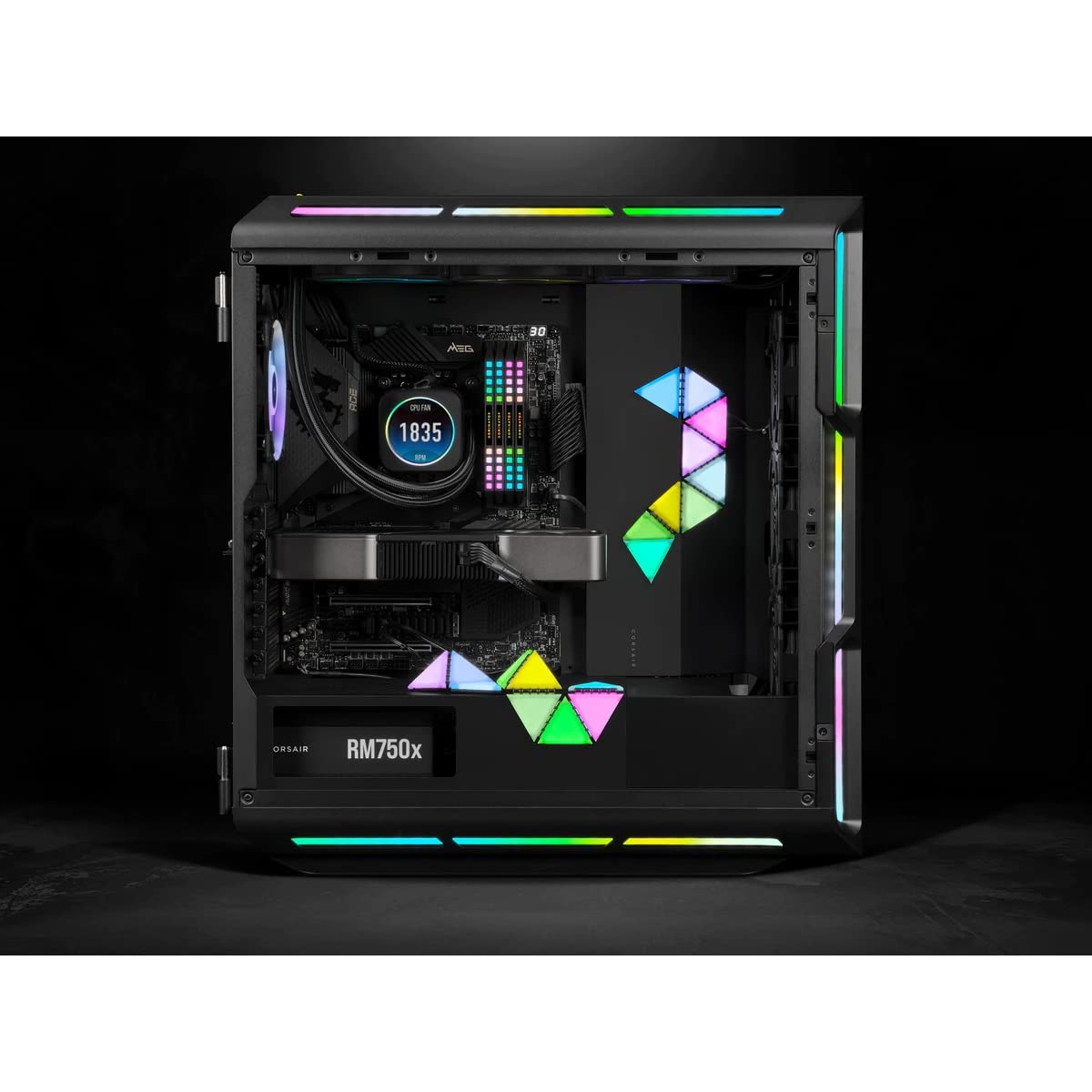 Corsair iCUE LC100 Paneles de iluminación para chasis - Minitriángulos - Kit de inicio de 9 paneles (81 LED con difusión de la luz, Sencillo acoplamiento magnético, iCUE Lighting Node PRO incluido)