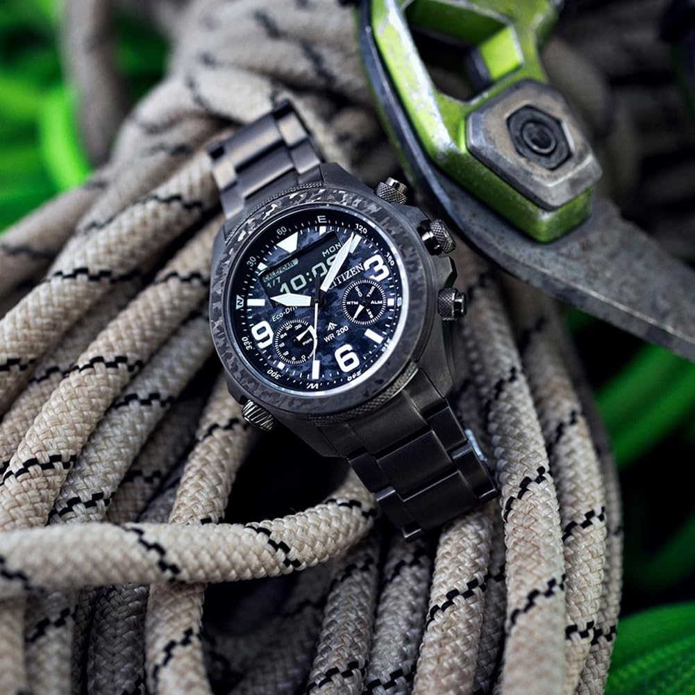 Citizen Reloj Análogico-Digital para Hombre de Eco-Drive con Correa en Acero Inoxidable JV1008-63E