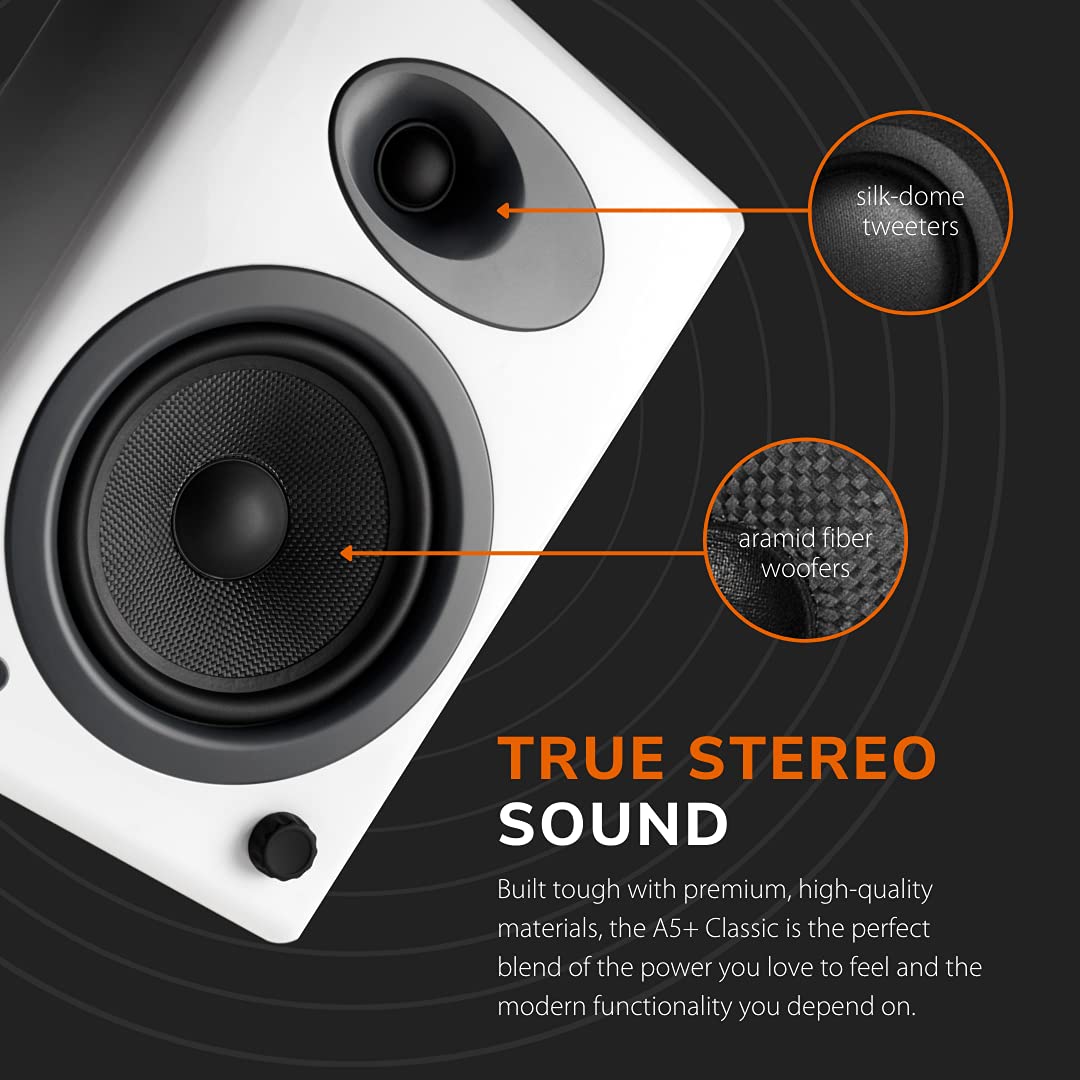 Audioengine A5+ Classic 150W Altavoces de estantería/Amplificador Analógico Incorporado/Control Remoto/Entradas RCA y 3.5mm. / Cables Incluidos (Classic, Blanco)
