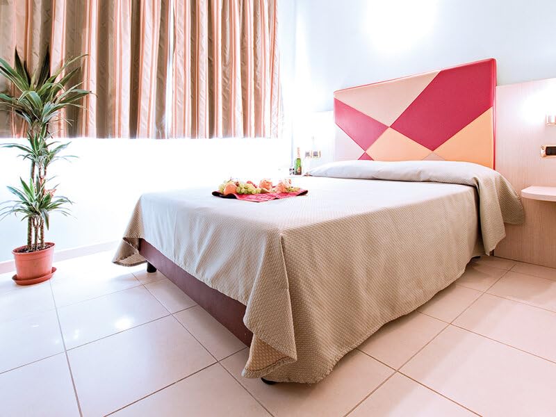 Smartbox - Caja Regalo para Hombre o Mujer - Estancias Exclusive - Ideas Regalos Originales - 1 o 2 Noches con Desayuno y Cena o SPA o 1 o 2 Noches con Desayuno para 2 Personas