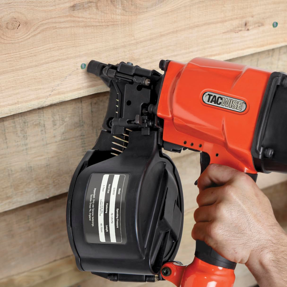 Tacwise GCN70V Clavadora Neumática de Bobina 70mm