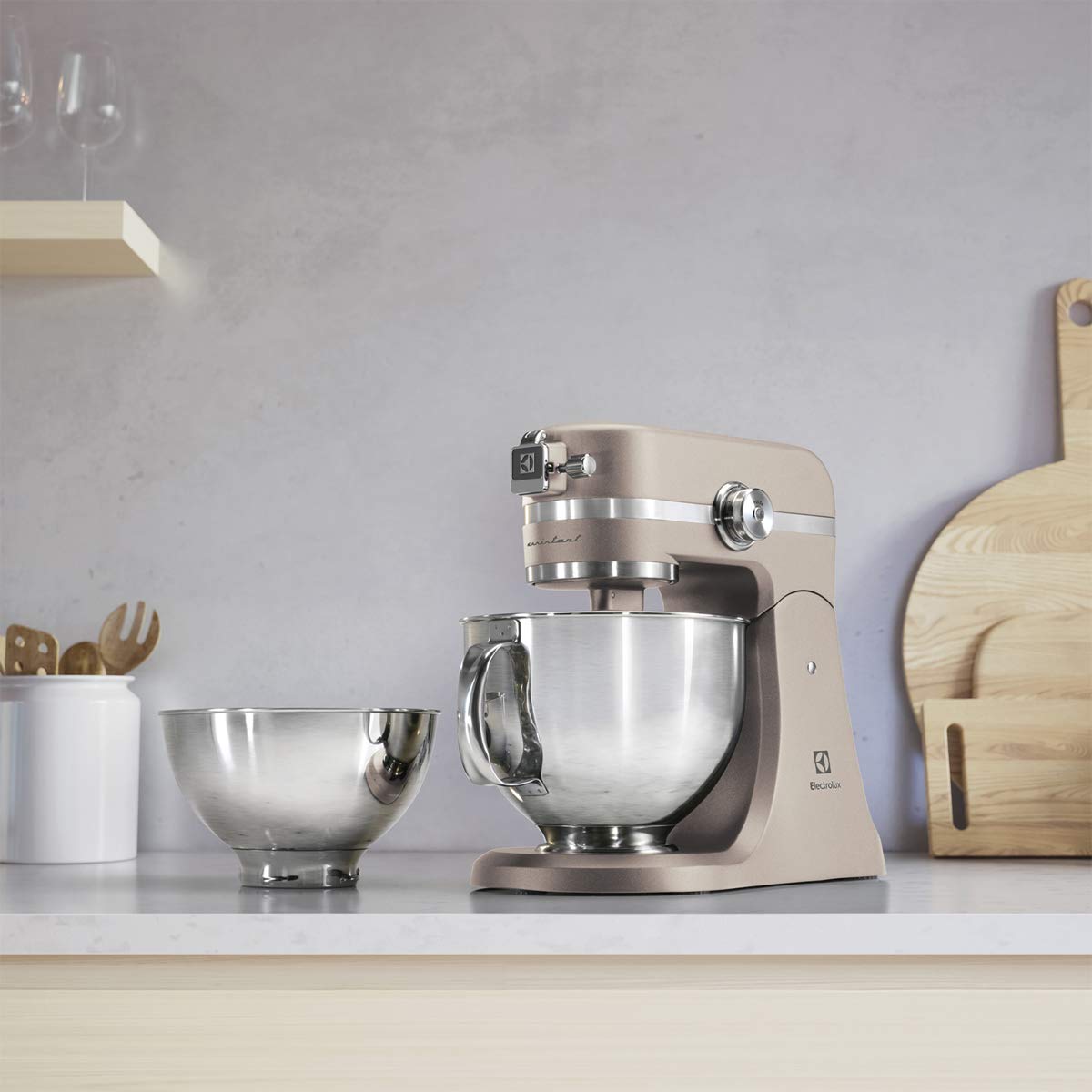 Electrolux Asistente de cocina modelo EKM5570, aparato de cocina con gancho amasador, protección contra salpicaduras, batidor de globos, tapa de fermentación, 1200 W, dos cuencos grandes de 2,9 litros