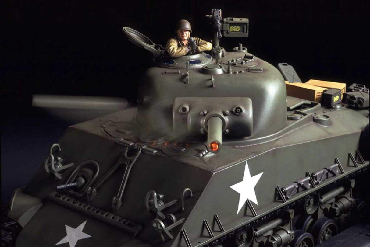 Tamiya - Maqueta de Tanque Escala 1:16