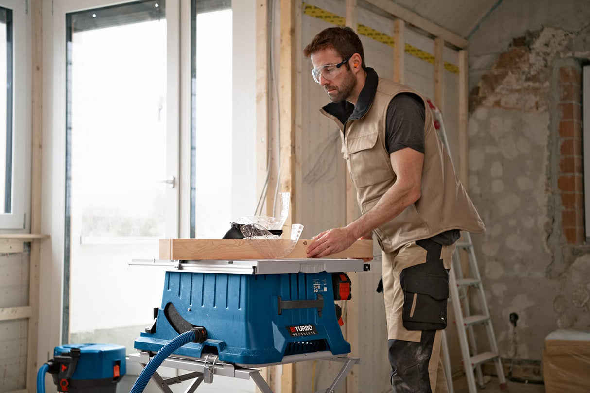 Bosch Professional BITURBO sierra circular de mesa a batería GTS 18V-216 (Ø de la hoja de sierra 216 mm, sin batería ni cargador, en caja)