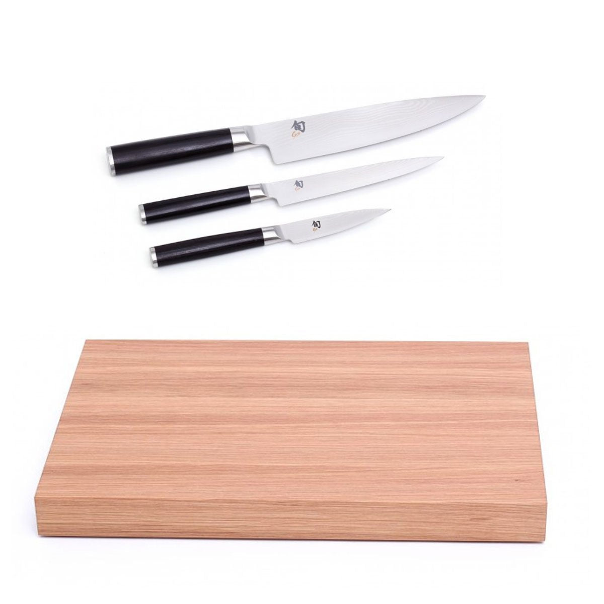 KAI Set de tabla de cortar/cuchillos - Bloque de corte claro de roble con pies de goma antideslizantes - Cuchillo de oficina 9 cm, cuchillo multiusos 15 cm, Santoku 18 cm