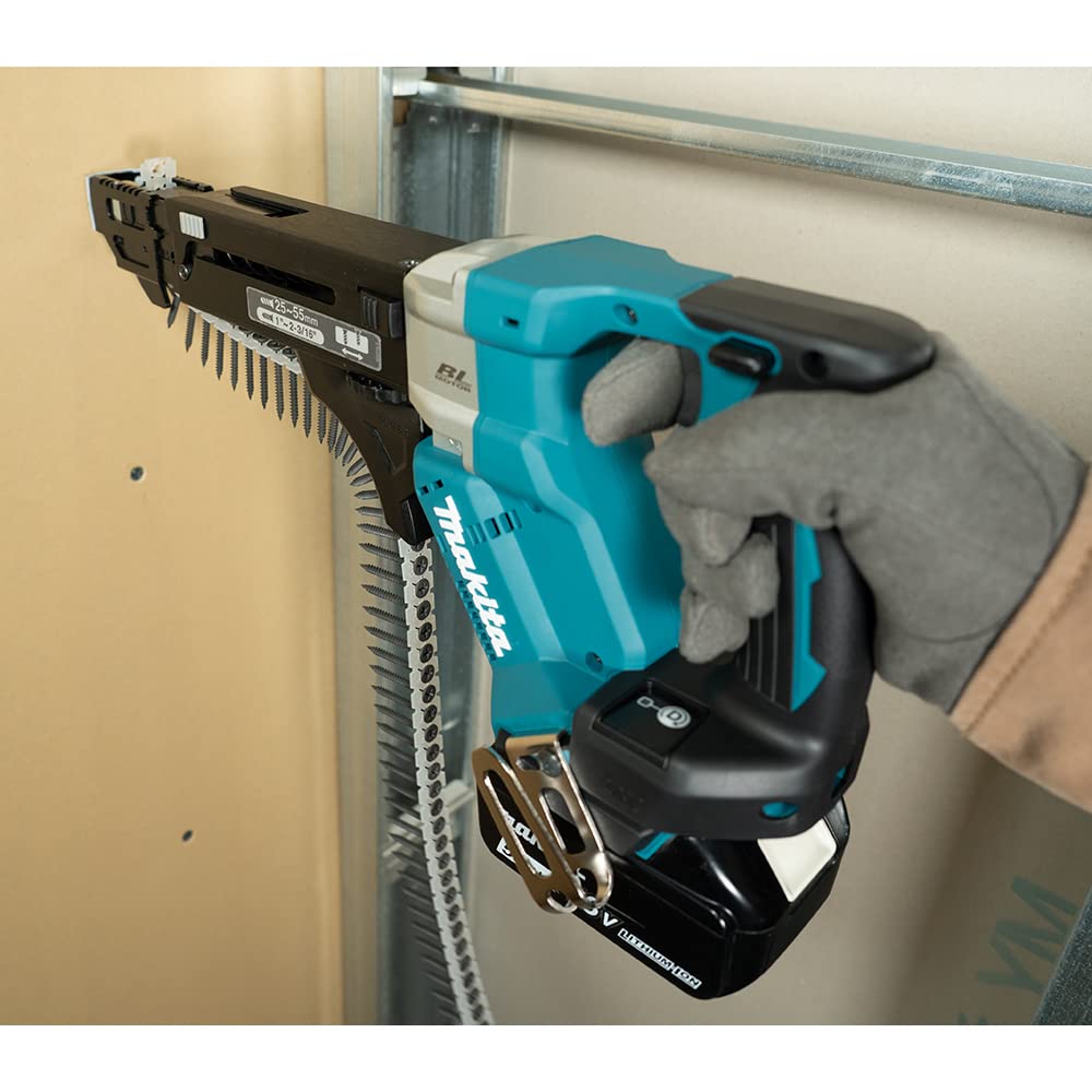 Makita DFR551RTJ - Destornillador de alimentación automática sin escobillas LXT de iones de litio de 18 V completo con 2 baterías de 5.0 Ah y cargador suministrado en una funda Makpac