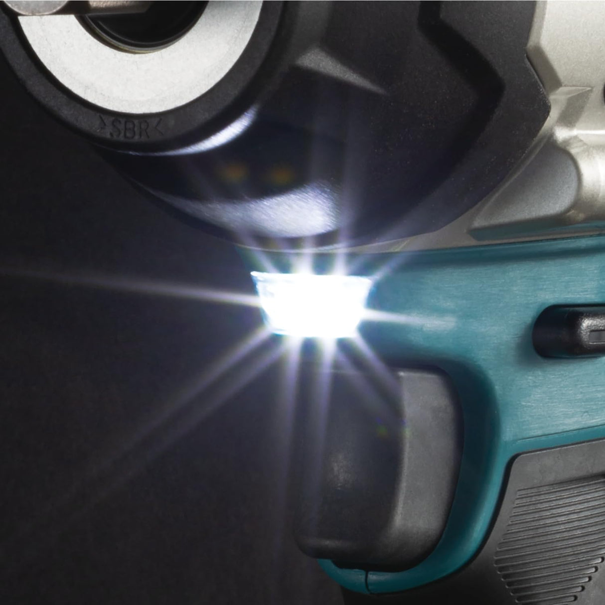 Makita DTW701Z Atornillador de impacto inalámbrico de 18 V (sin batería, sin cargador)