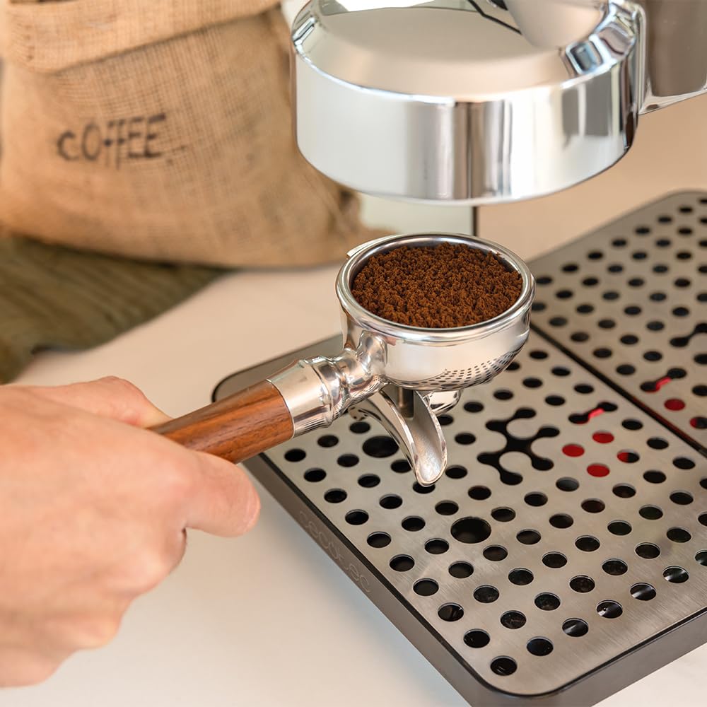 Cecotec Cafetera Express Barista Baristeo Intima, Cafetera Espresso Barista Profesional, Sistema de Pre-Infusión, Bomba de 15 Bares, Fácil Llenado, Depósito de 1,7L y Bandeja Calienta Tazas