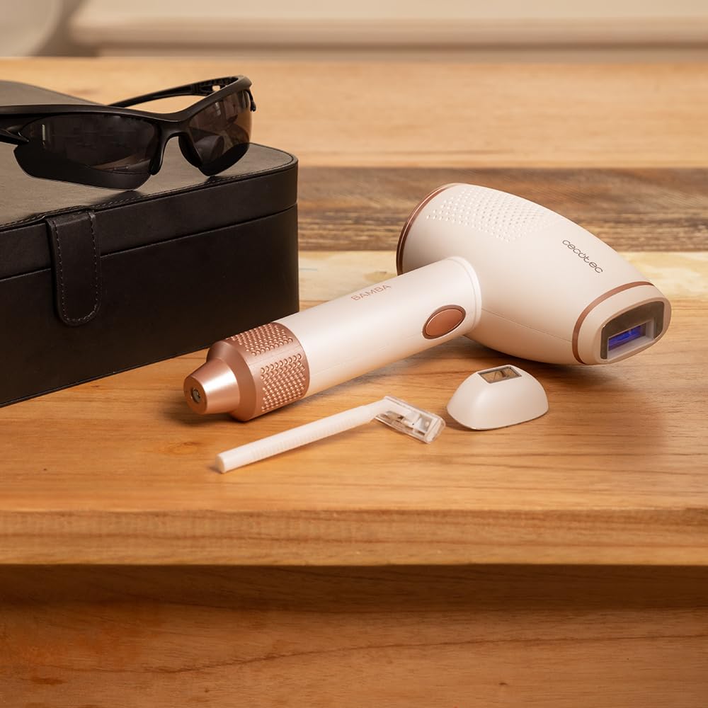Cecotec Depiladora de Luz Pulsada Bamba SkinCare IPL Gun, Mujer y Hombre, Cuerpo, axilas y rostro, Lámpara de cuarzo, 500 mil Pulsos, Cooling Function, Pantalla LCD, 2 modos de disparo.