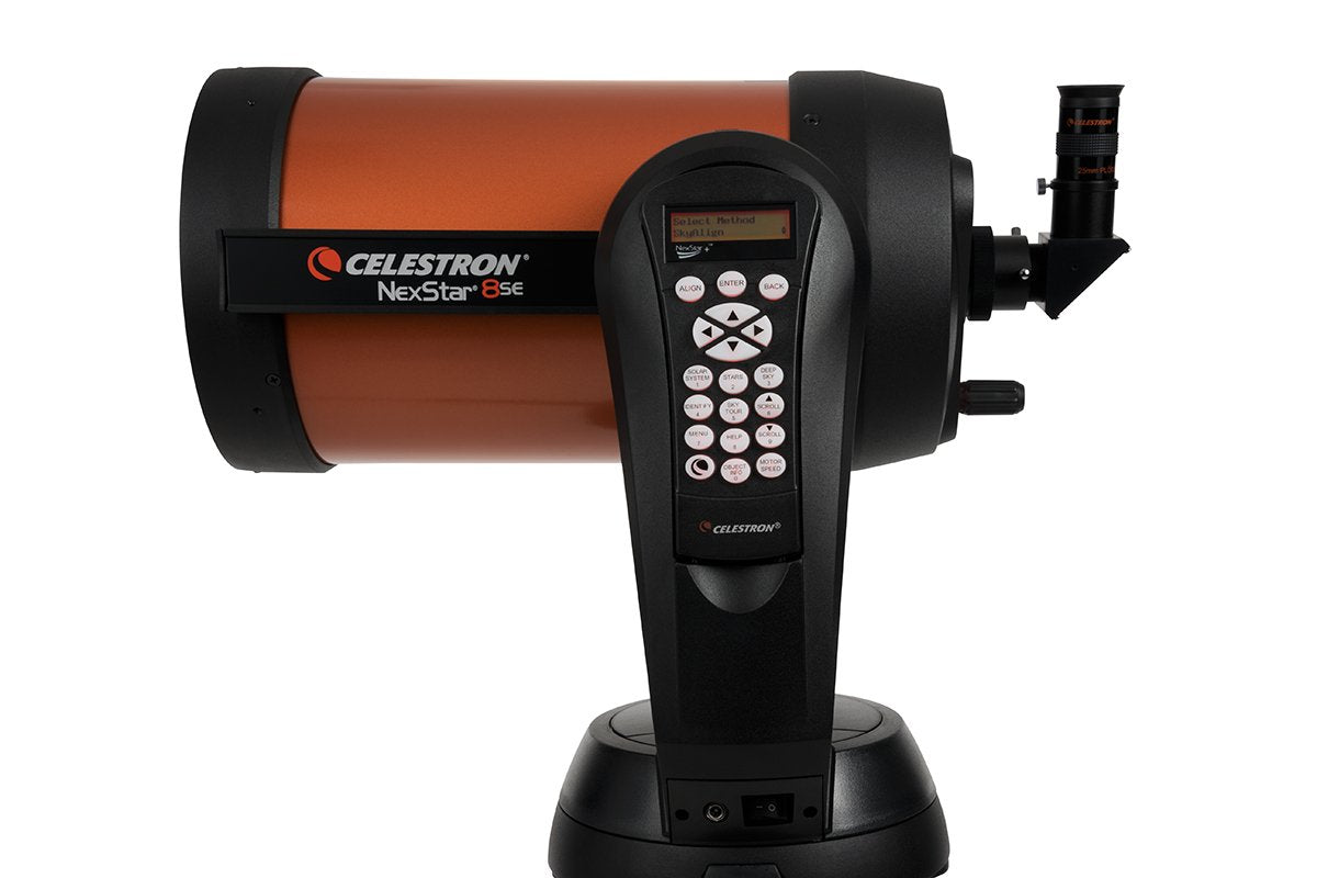 Celestron 11069 Telescopio NexStar 8SE Schmidt-Cassegrain computarizado 8SE con Montaje Totalmente automatizado, tecnología SkyAlign y Revestimiento XLT, Negro/Naranja