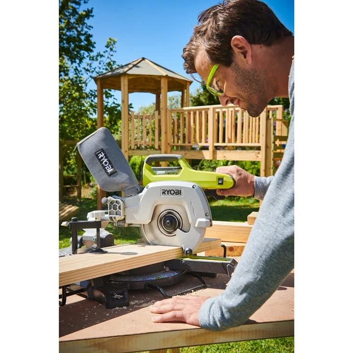 RYOBI - Ingletadora Radial a Batería 18V ONE+ 216 mm - Capacidad 70 x 270 mm a 90° - Guía Láser - Entregada con 1 Hoja de 48 Dientes, 1 Bolsa de Polvo (sin Cargador ni Batería) - R18MS216-0