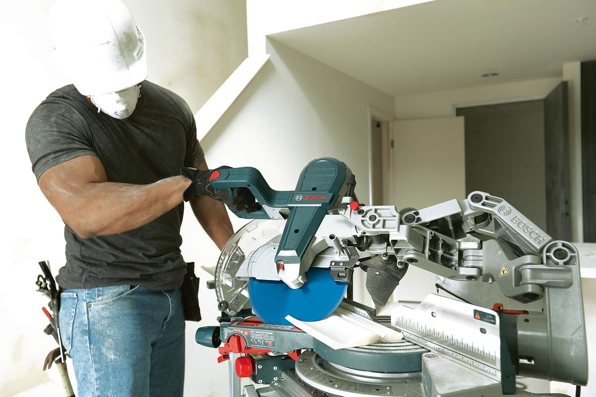 Bosch Professional GCM 10 GDJ - Ingletadora telescópica (1800 W, Ø disco 254 mm, en caja)