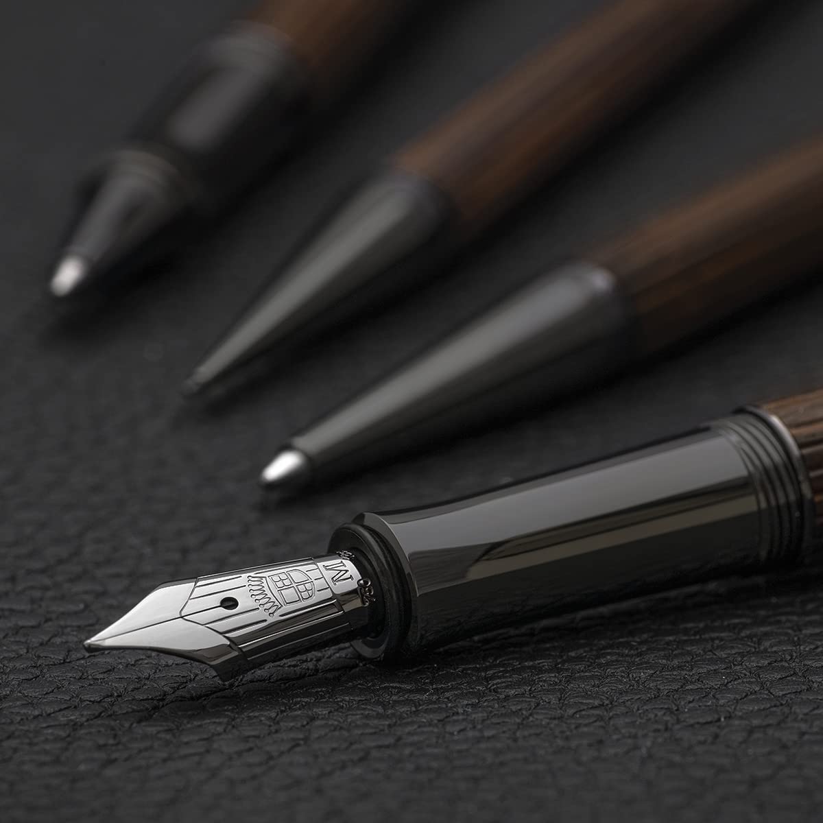 Graf von Faber-Castell 135536 Portaminas Línea Clásica Macassar, “Black Edition”