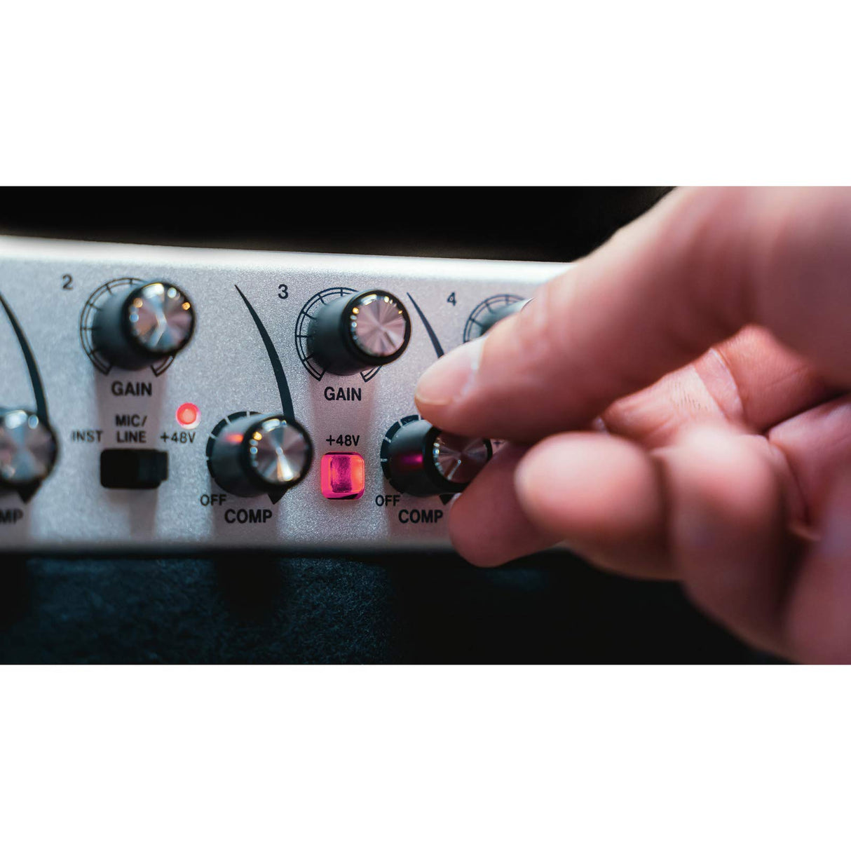 Tascam Serie 8p Dyna - Convertidor A/D de 8 Canales, preamplificador de micrófono con compresor analógico