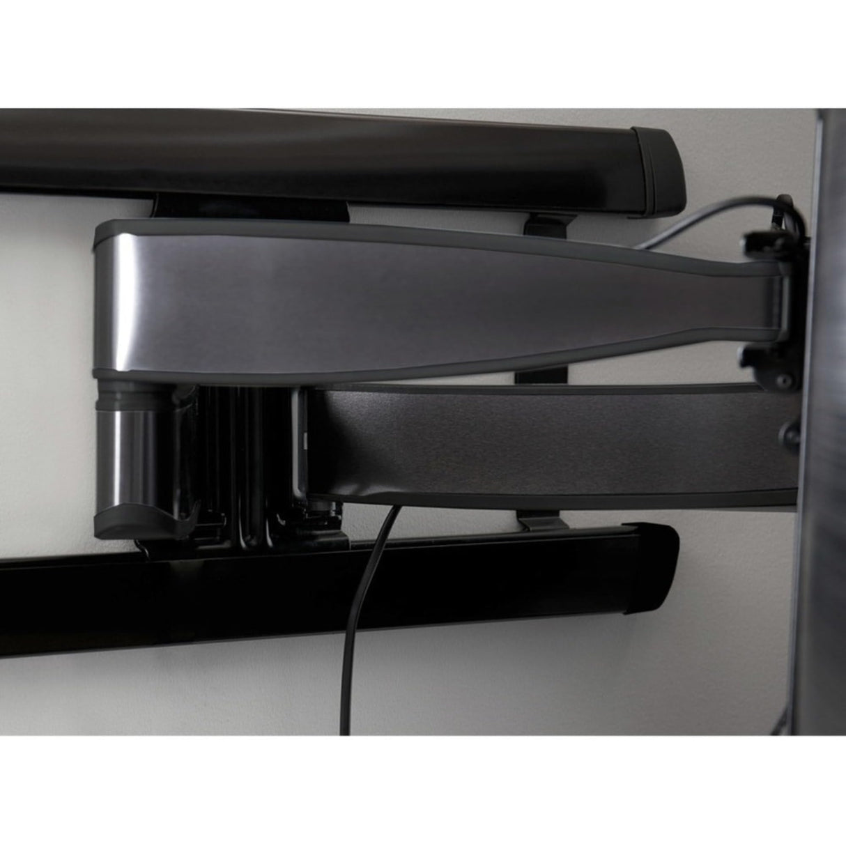 Sanus Soporte de TV avanzado de Movimiento Completo de 46 a 95 Pulgadas