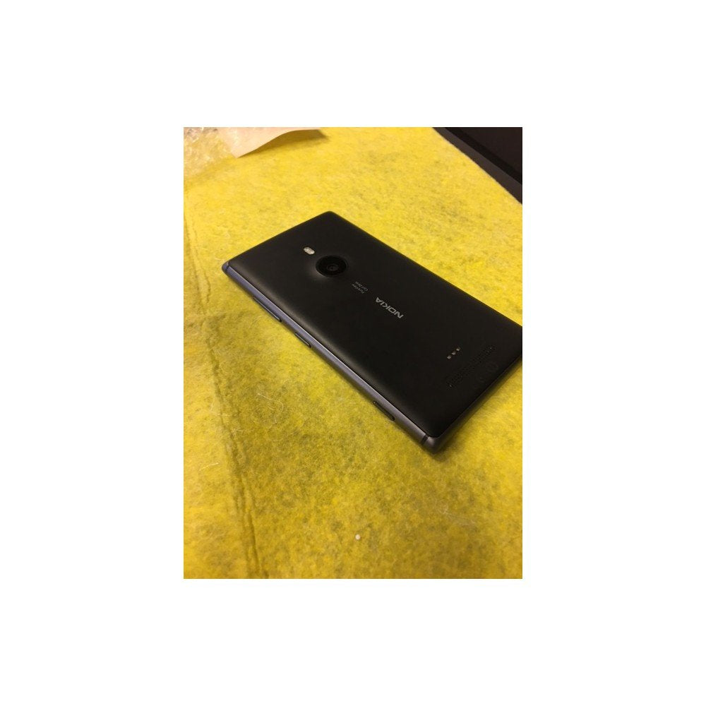Nokia Lumia 925 16GB NFC LTE - Smartphone libre (pantalla de 4,5", cámara 8.7 Mp, 16 GB, procesador de 1.5 GHz, 1 GB de RAM, S.O. Windows Phone 8), Negro (importado)