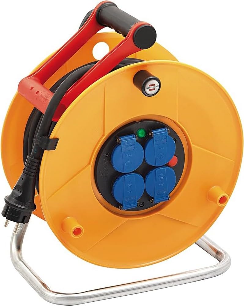 Brennenstuhl - Carrete de cable estándar Pro/Enrollador eléctrico con 4 tomas de corriente (válvulas, manija cablepilot, indicador de presencia de tensión, exterior, 33 m de cable) fabricado en