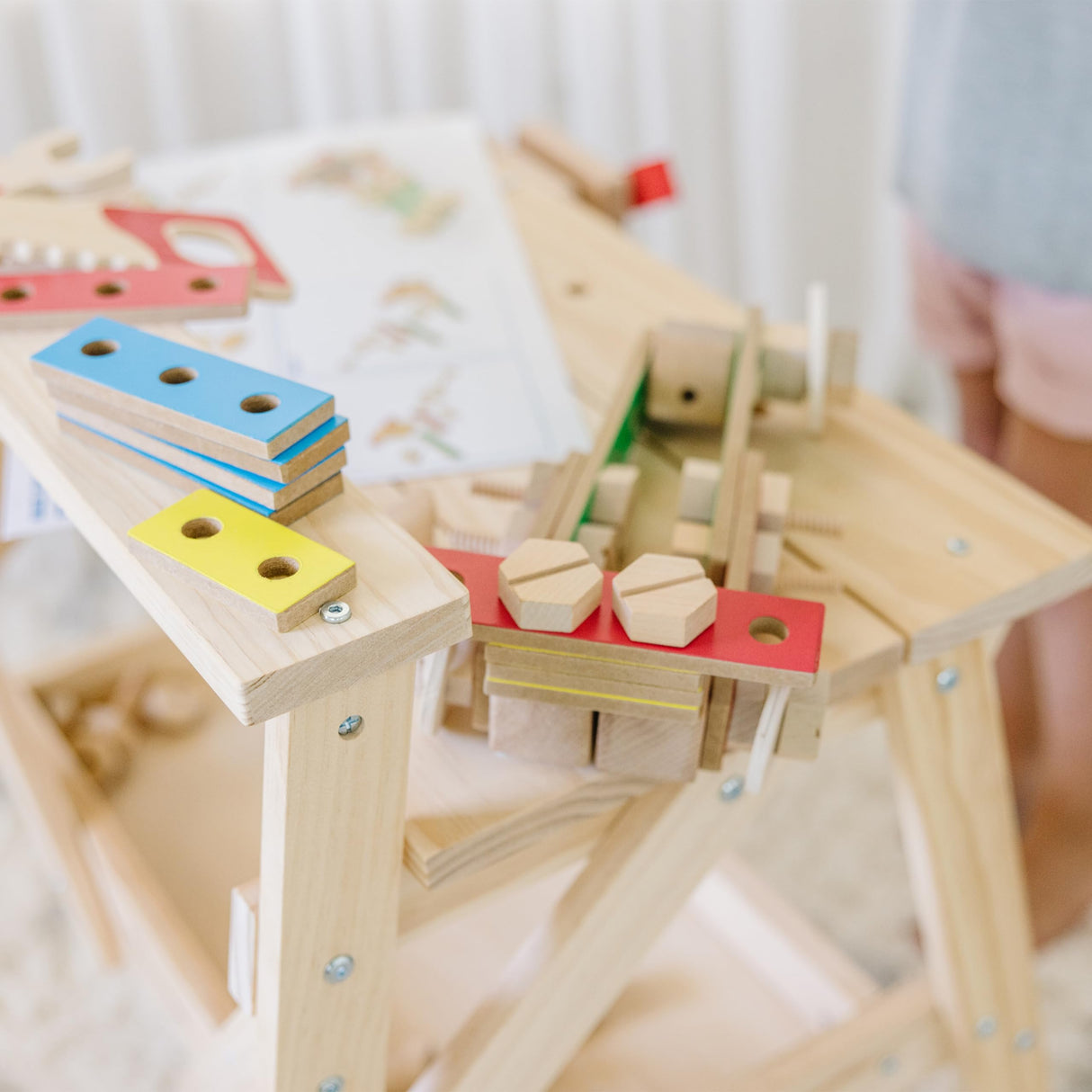 Melissa & Doug Banco de Carpintero de Madera para niños|Juguete Grande de Madera | Juego Creativo Montessori| Juego de imitación |Regalo para niños y niñas de 3 4 5 6 7 8 9 Años