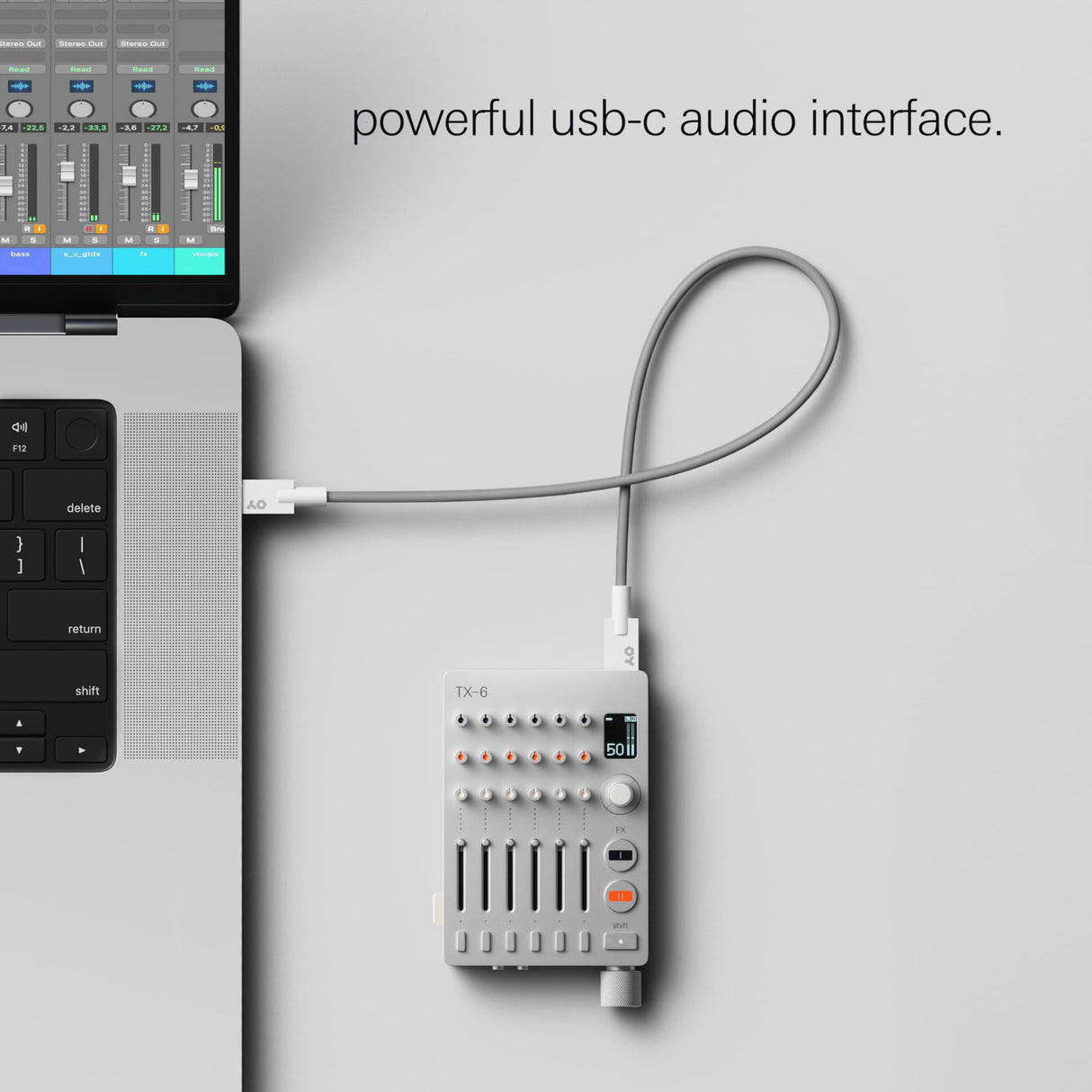 Teenage Engineering TX–6 Mezclador portátil con 6 canales estéreo e interfaz de audio USB con batería recargable de 8 horas, midi BLE y USB, compatible con iOS