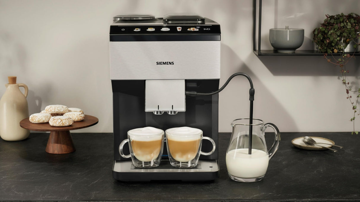 Siemens, Cafetera totalmente automática, EQ500, Home Connect, aromaDouble Shot, autoMilk Clean, ceramDrive, coffeeSelect Display, OneTouch DoubleCup, acero inoxidable/negro, TP516RX3