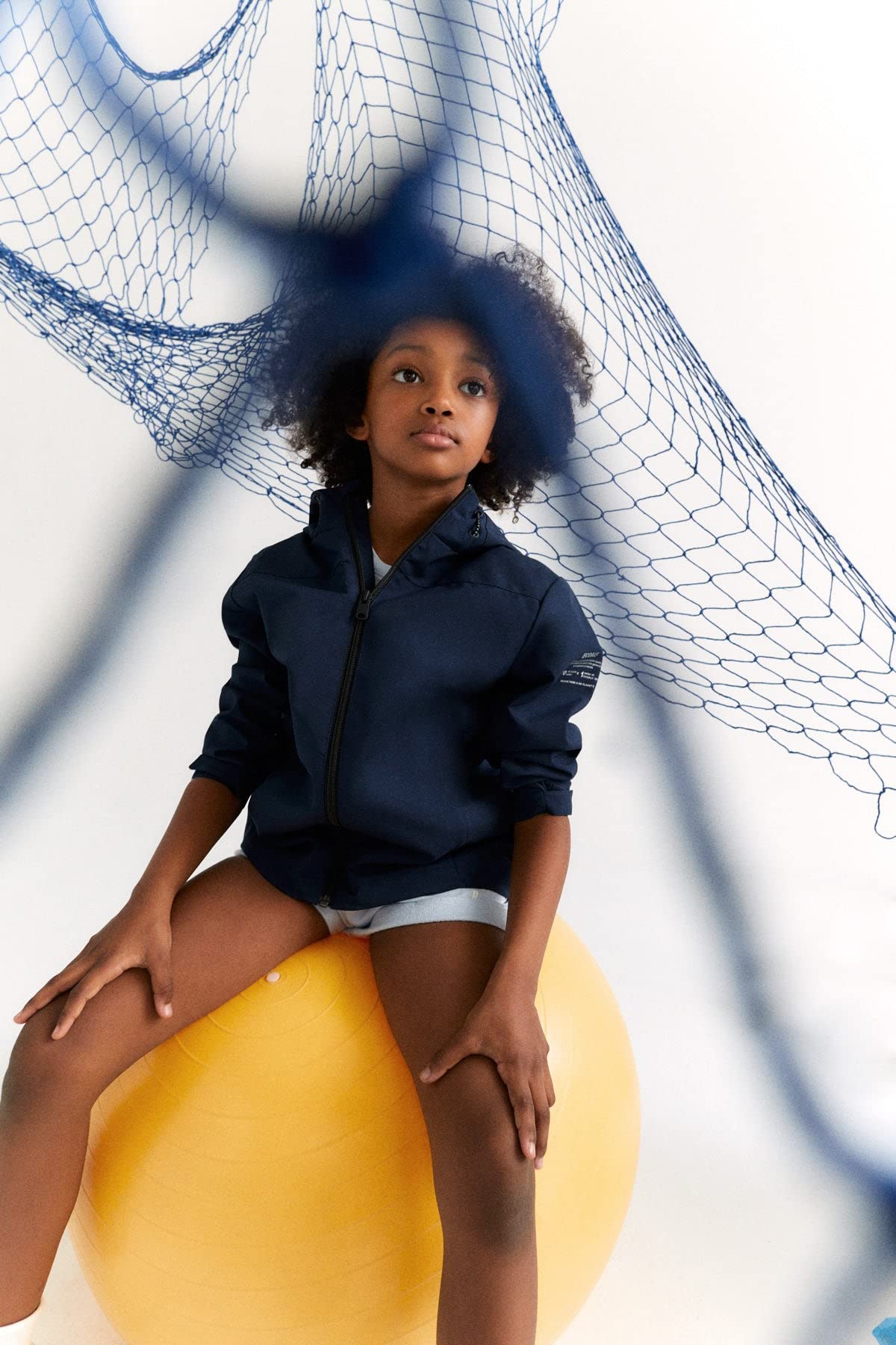 ECOALF - Cazadora Niño Kalimalf, de Poliéster Reciclado, Tejido Reciclado, Impermeable, Cómoda y Ligera, Chaqueta Niño, Abrigo para Niño, Talla 14 años, Color Azul Marino