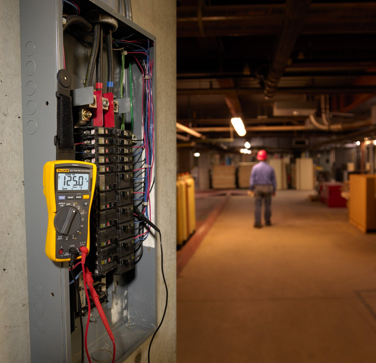 Kit combinado de multímetro para electricistas Fluke 117/323