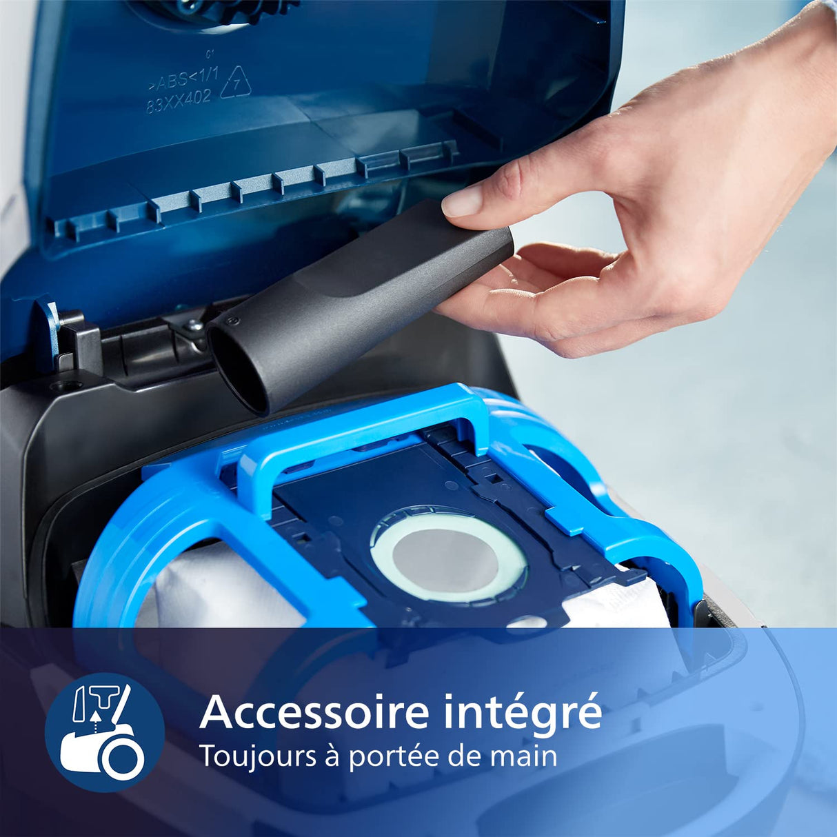 Philips Performer Compact Serie 3000 Aspirador con Bolsa - 900 W, con Filtro Allergy, Alcance de 9 m (XD3110/09) Azul