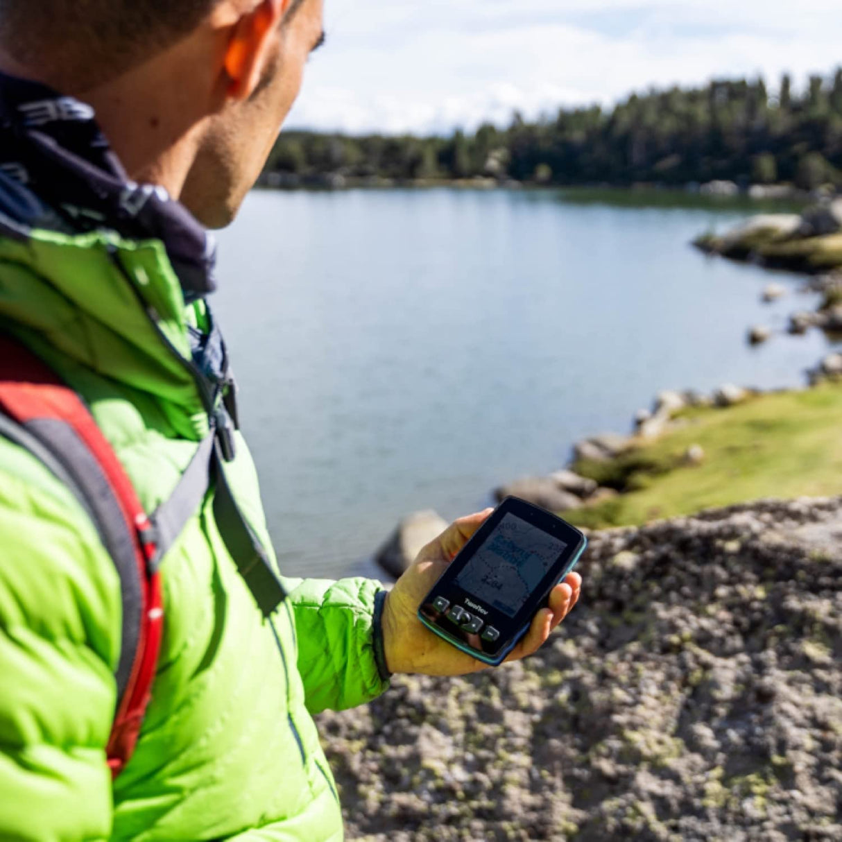 TwoNav Aventura 2 Plus + Mapa España Topo Completo, GPS de Mano con Pantalla Amplia 3.7 Pulgadas, Botones y Joystick para montaña, Alpinismo, Trekking o Senderismo con mapas incluidos. Color Turquesa