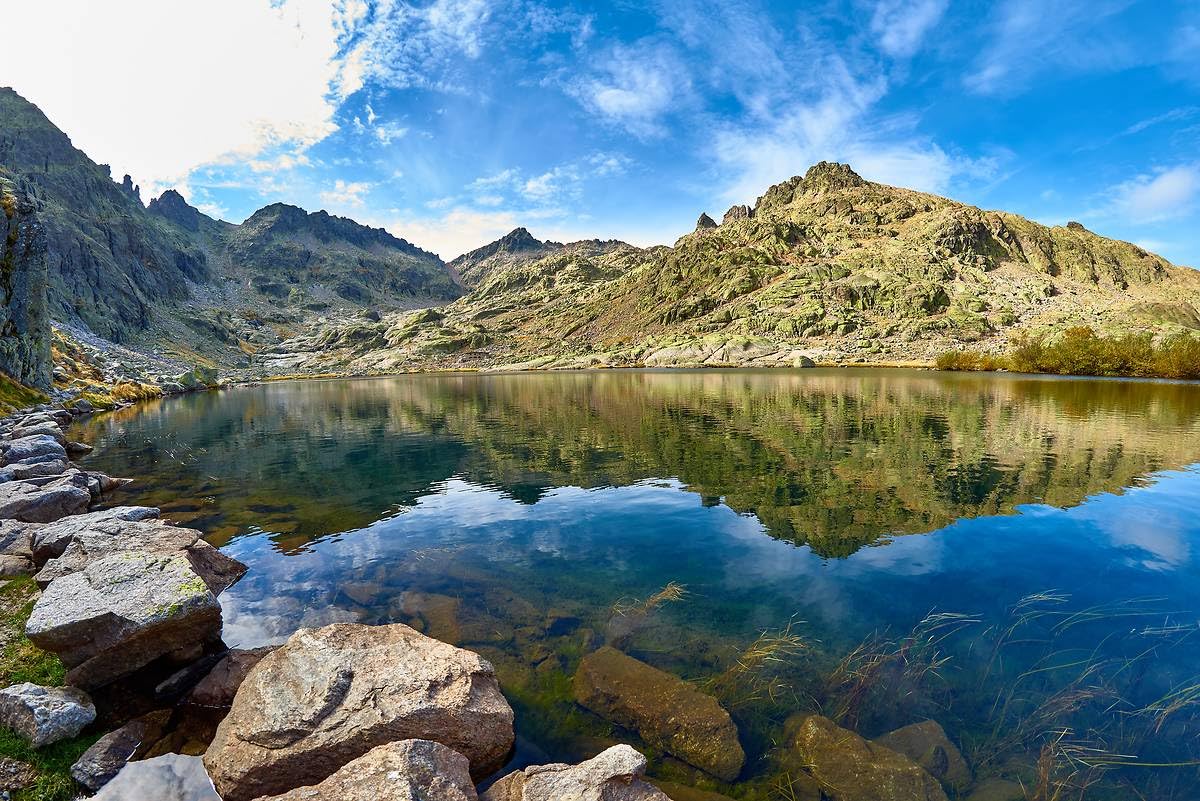 WONDERBOX Connect - Caja Regalo - Escapada de Desconexión - 1 Noche de desconexión para 2 Personas Entre más de 250 hoteles en España