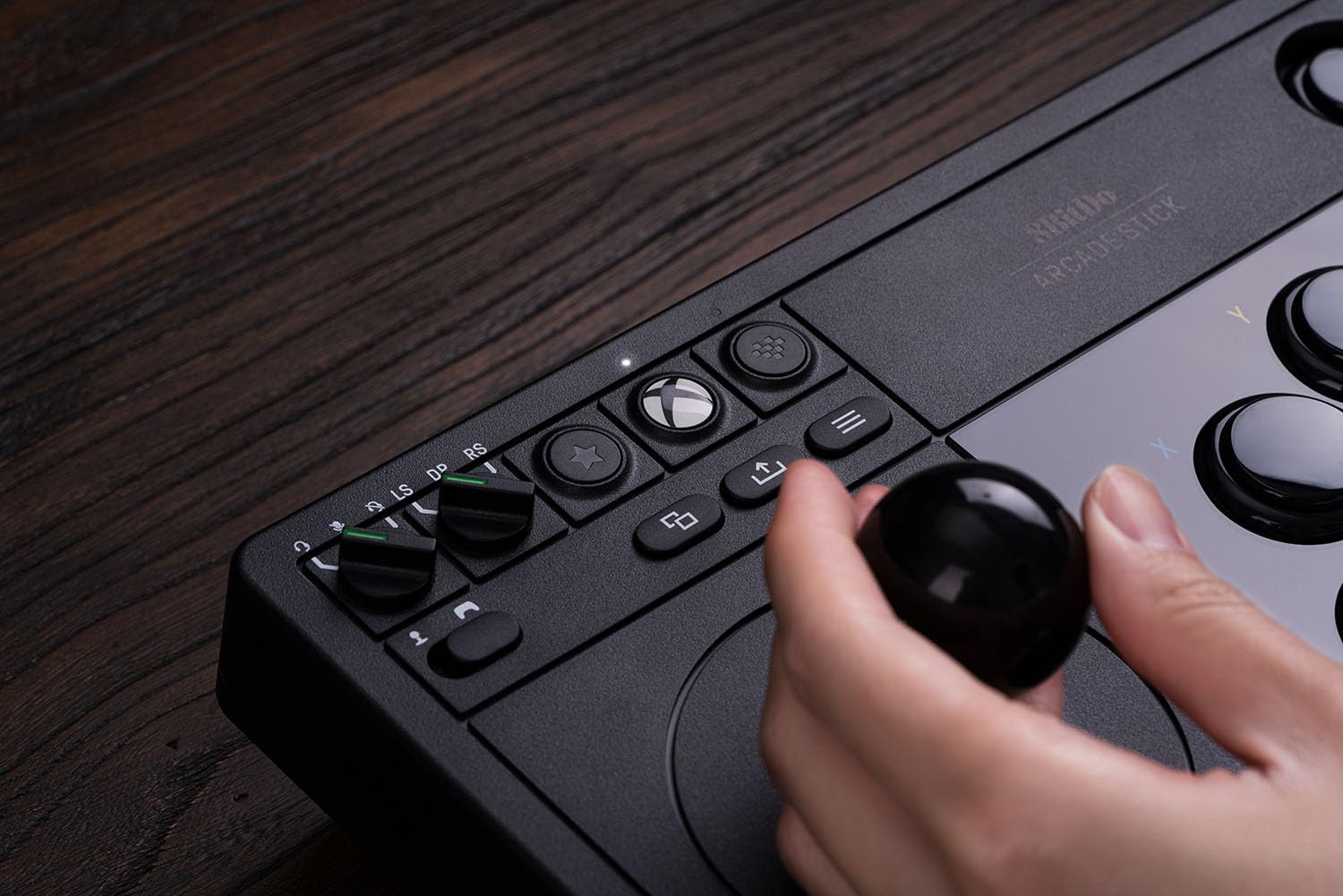 8BitDo Arcade Stick For Xbox & PC (Windows 10) - Black