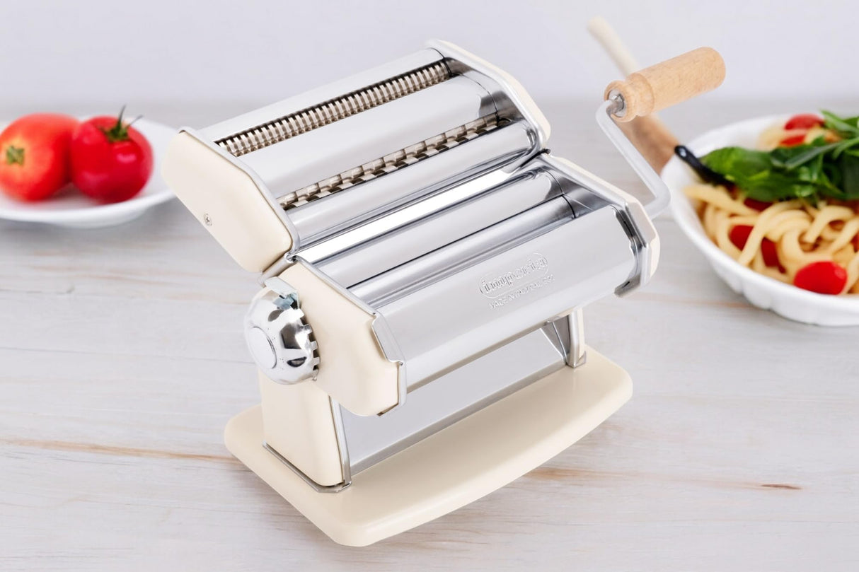 Imperia IPasta Línea Clásica. Máquina para Pasta. 100% Made in Italy. Máquina de pasta fresca en acero. Laminadora manual con manivela. Crea láminas para lasagne, tagliolini, fettuccine.