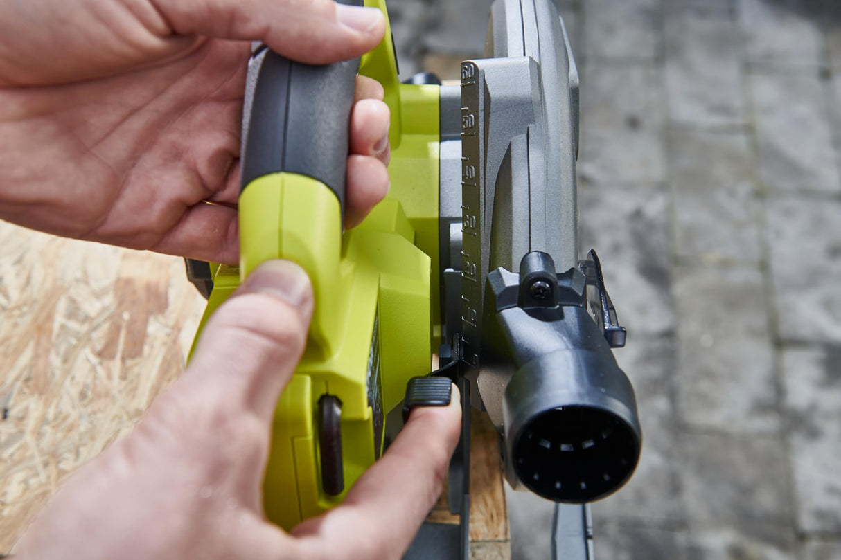 Ryobi RCS18BL-0 18V ONE+ - Sierra circular inalámbrica sin escobillas de 184 mm (herramienta desnuda)