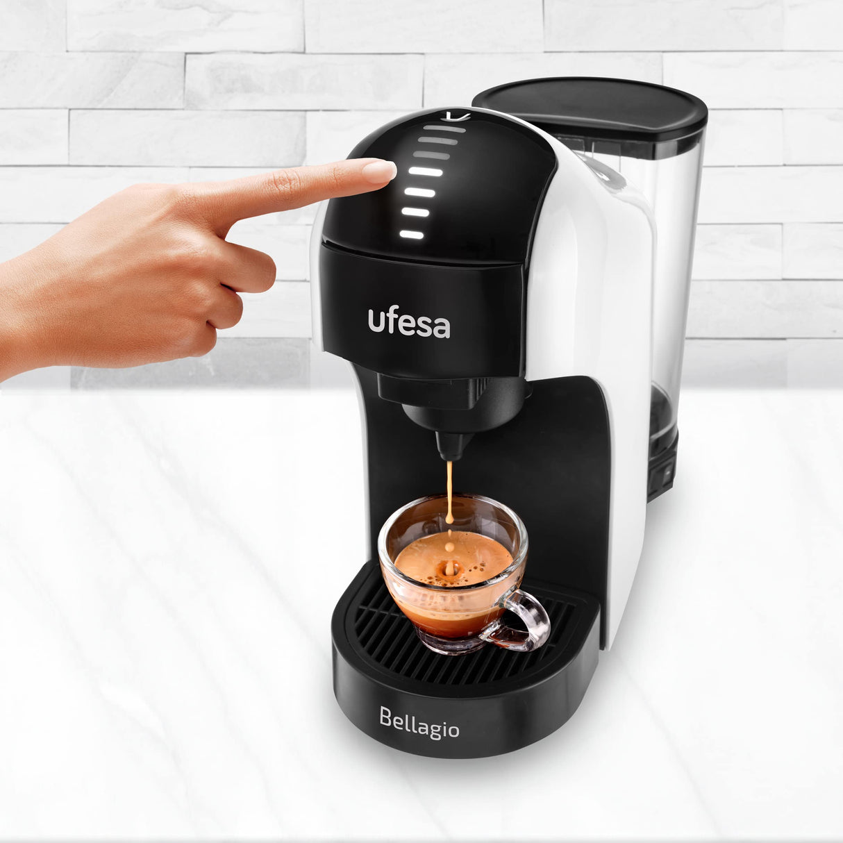 Ufesa Bellagio Cafetera Espresso Multicápsulas 3 en 1 para Nespresso, Dolce Gusto o Café Molido, Panel Táctil Digital con 7 Niveles, Depósito 1L, 1400W, 15 Bares, Apagado Automático