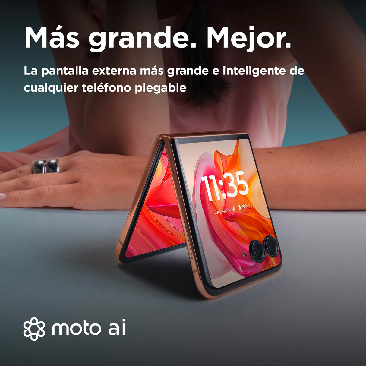 Motorola RAZR 50 Ultra 12/512GB, Garantía 3 años, Pantalla Externa Funcional de 4", diseño Plegable, cámaras de 50 MP con IA, procesador Snapdragon® 8s 3 Gen, Carga TurboPower™ de 68 W, Dual SIM