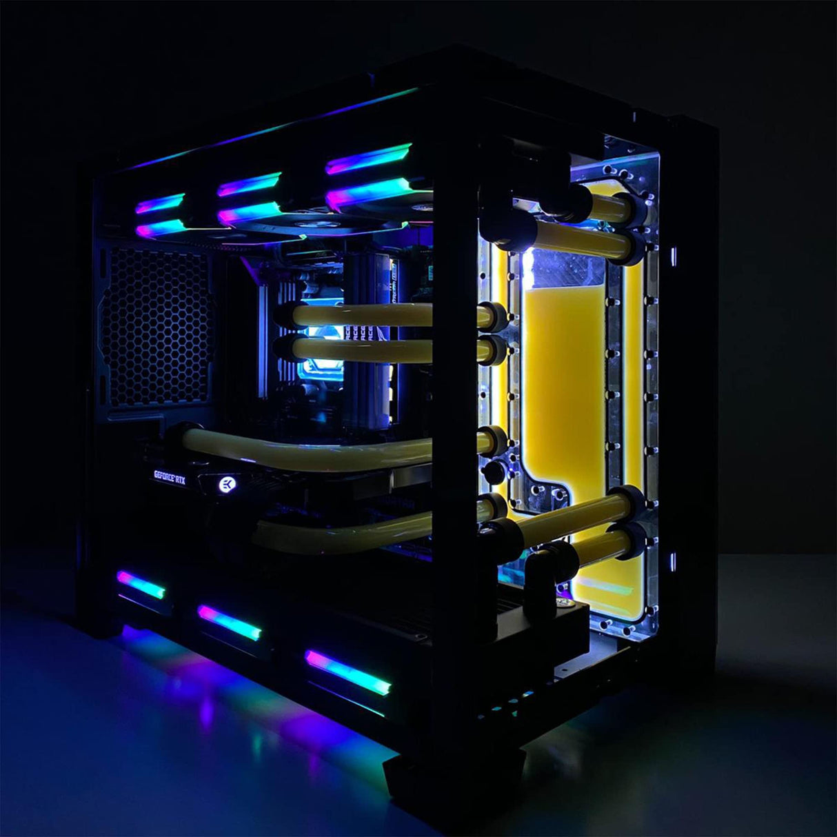 Stealkey Customs Lian Li O11D Mini MK1 Distroplate DDC - Acryl