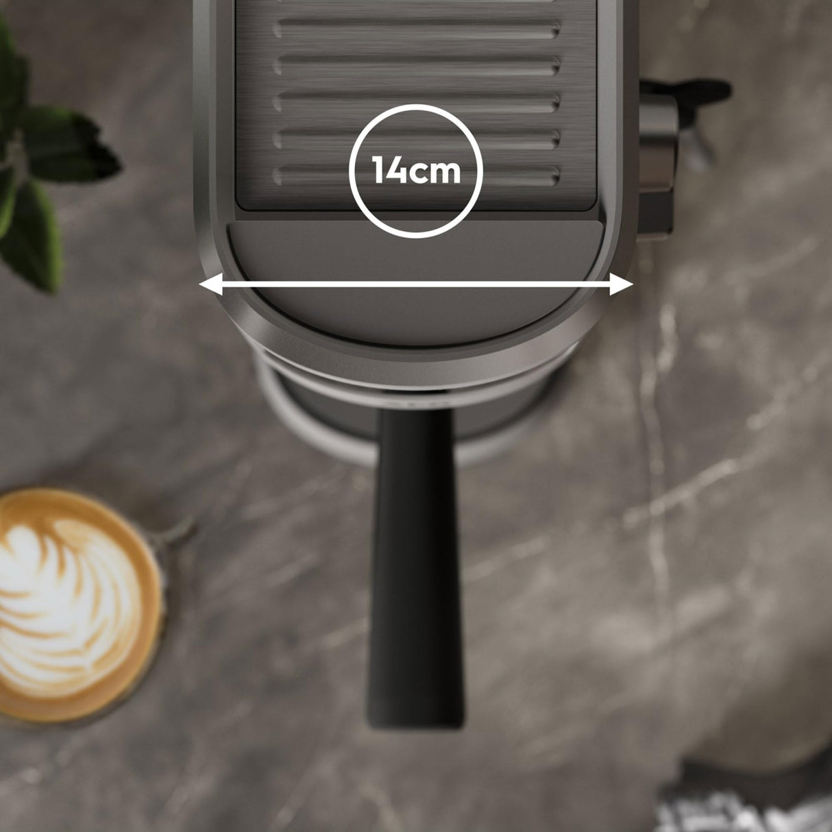 AEG Cafetera Espresso Compacta EC6-1-6ST, 15 Bares, Café Molido y Monodosis, Pantalla Táctil, Espumador de Leche, Depósito 1L, Apagado Automático, Inox
