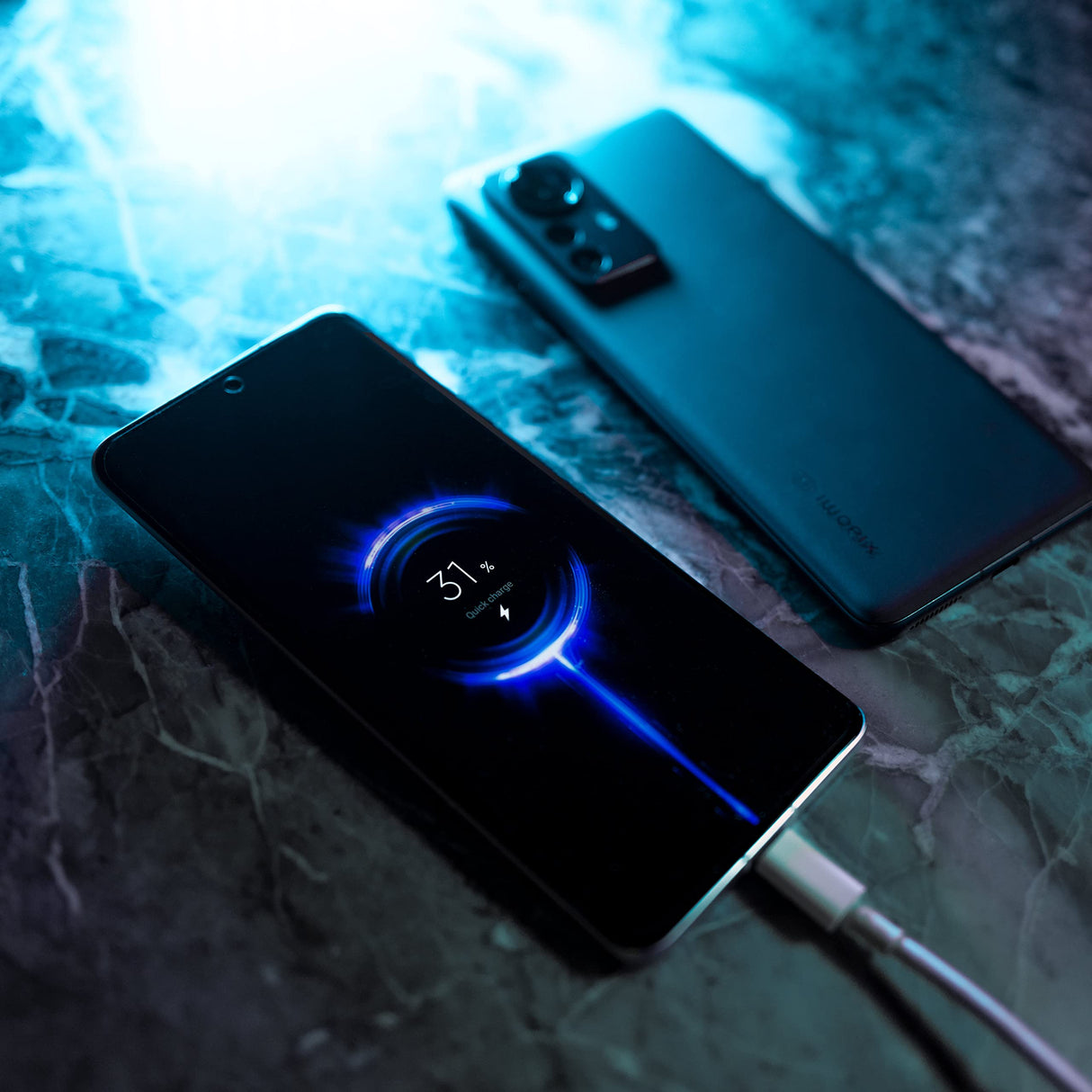 Xiaomi 12 - Smartphone 8+256GB, Pantalla AMOLED de 6.3 Pulgadas y 120Hz, Snapdragon 8 Gen 1, cámara Triple de 50MP+13MP+5MP, 4500mAh, Gris (versión del Reino Unido + 2 años de garantía)