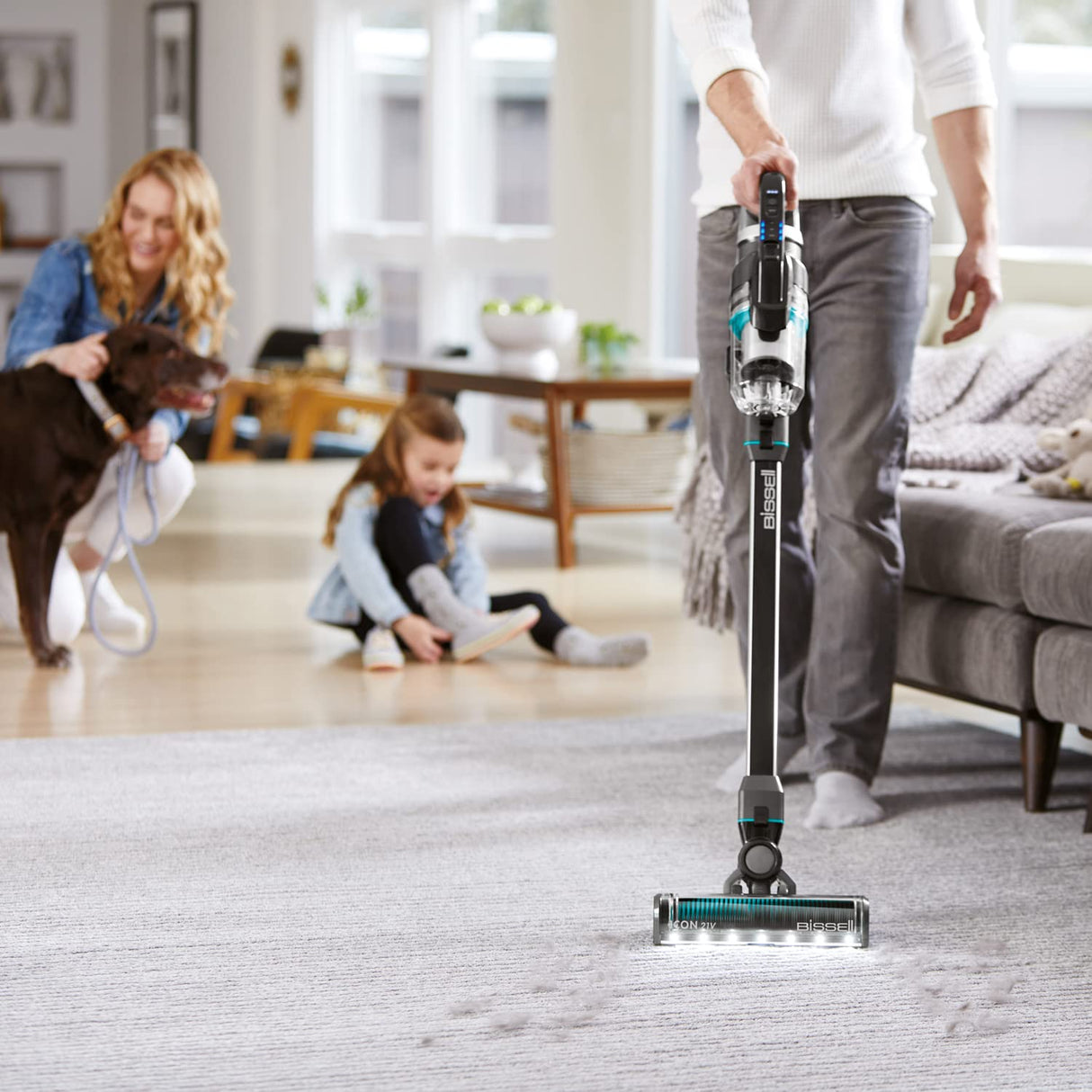 Bissell Icon 21V Cordless Stick Vacuum Aspirador, 81 Decibeles, Negro/Azul Eléctrico