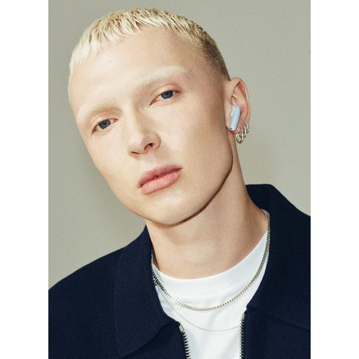 Urbanears Boo Tip True Wireless Audífonos inalámbricos ,auriculares, 30 horas de tiempo de reproducción, resistente al agua con clasificación IPX4 - ligeramente azul