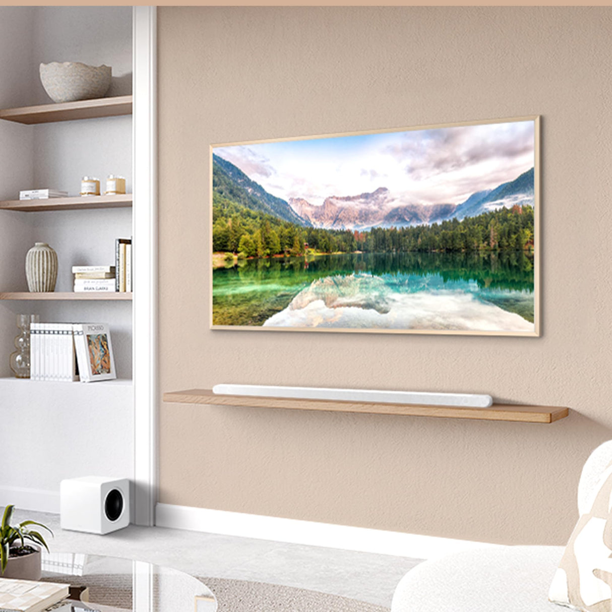 SAMSUNG Barra de Sonido HW-S801D/ZF - Ultra Slim Design; Wireless Dolby Atmos®; 9 Altavoces, 3 Canales, 1 subwoofer y 2 Canales Superiores con Q-Symphony