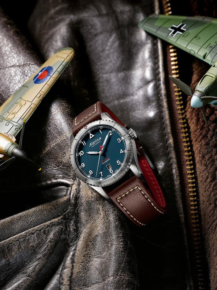 Alpina Reloj Analógico para Hombre de Cuarzo con Correa en Acero Inoxidable mid-39657