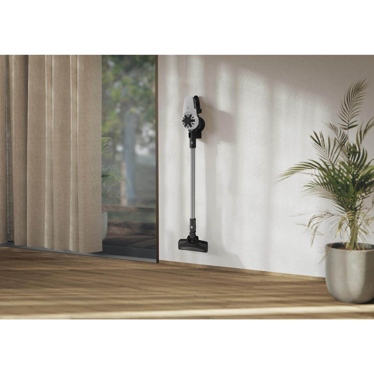 Electrolux EP31CB18IW Aspirador Escoba inalámbrico, Plástico, Blanco