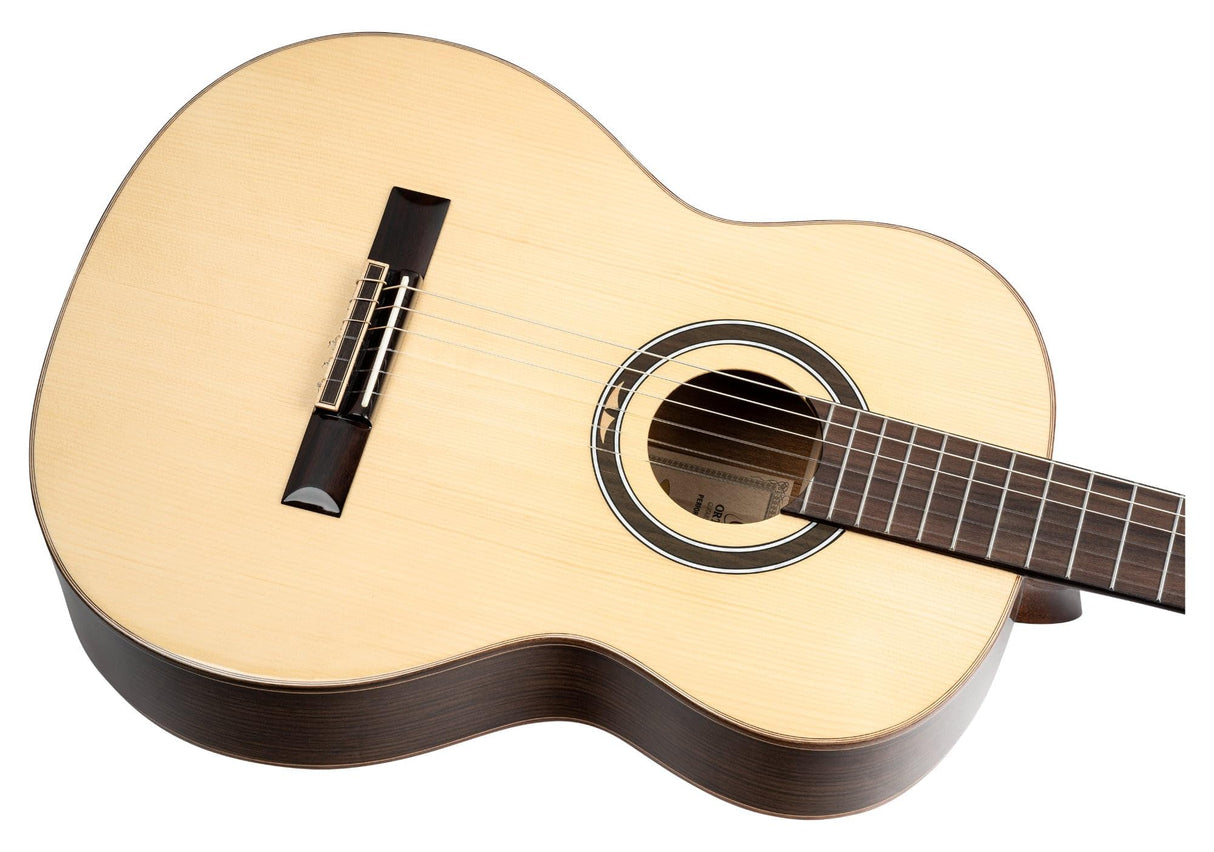 Ortega Guitars Guitarra de concierto de tamaño completo – Performer Series – Guitarra acústica 4/4 natural – Incluye funda R158