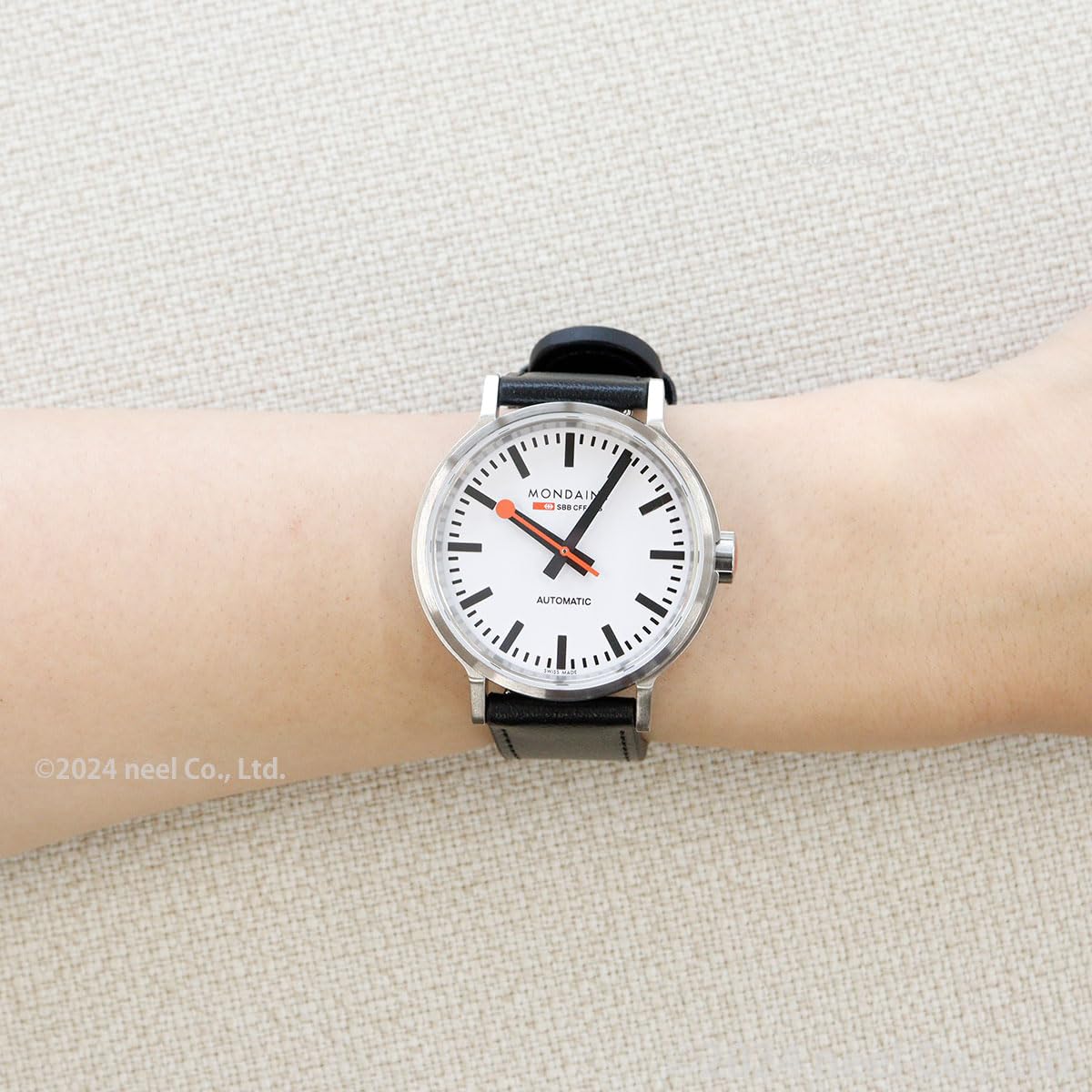 Mondaine Reloj Analógico para Hombres de Automático con Correa en Cuero MST.4161B.LBV