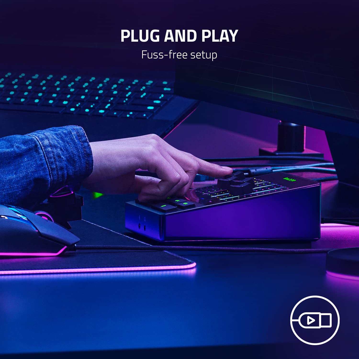 Razer Audio Mixer - Mezclador de audio para streaming (Mezclador de audio analógico, interfaz de 4 canales con botones de silencio, entrada XLR con preamplificador, Plug and Play) Negro